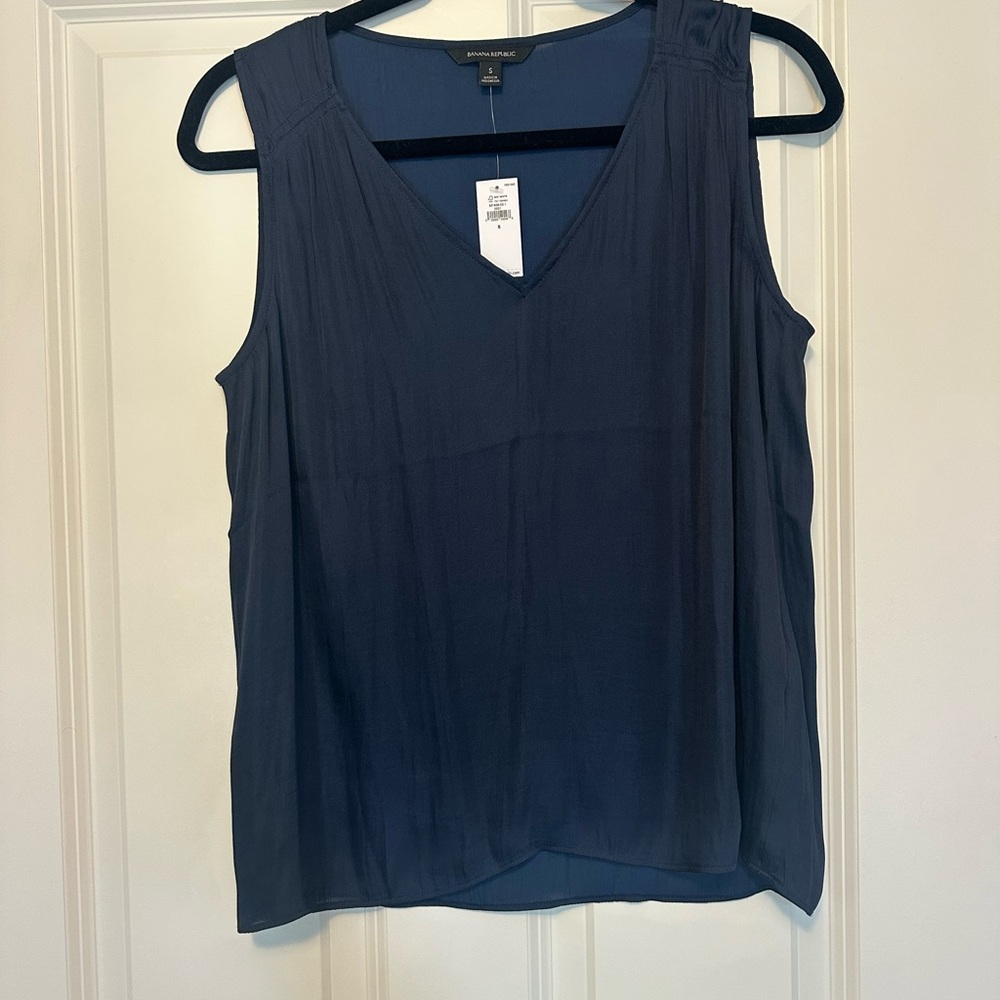 Banana Republic Navy V-Neck Shell